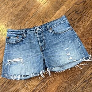 Levi’s 501 Denim Distressed cut off jean shorts, 28